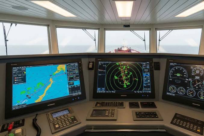 How Advanced Deck Control Systems Improve Safety and Efficiency at Sea