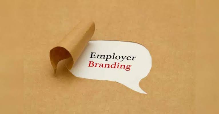 How HR Teams Can Use Social Media to Strengthen Employer Branding How HR Teams Can Use Social Media to Strengthen Employer Branding
