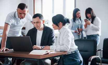 Top HR Training Platforms Helping Logistics Companies Improve Employee Development