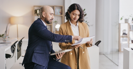Poor feedback has pushed half of UK office workers to look for new jobs
