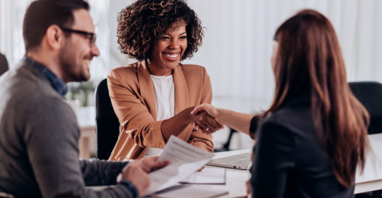Why Compensation Transparency Is Winning Offers Before Negotiation Starts